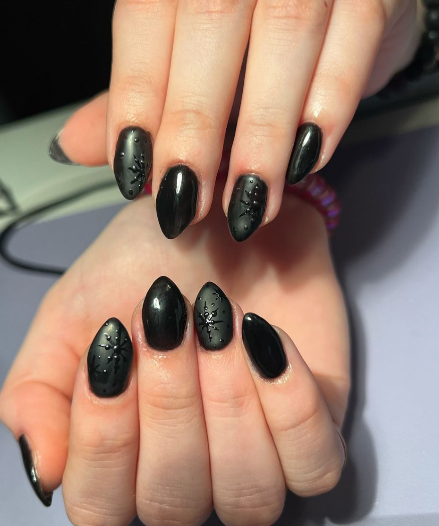 Structured Manicure